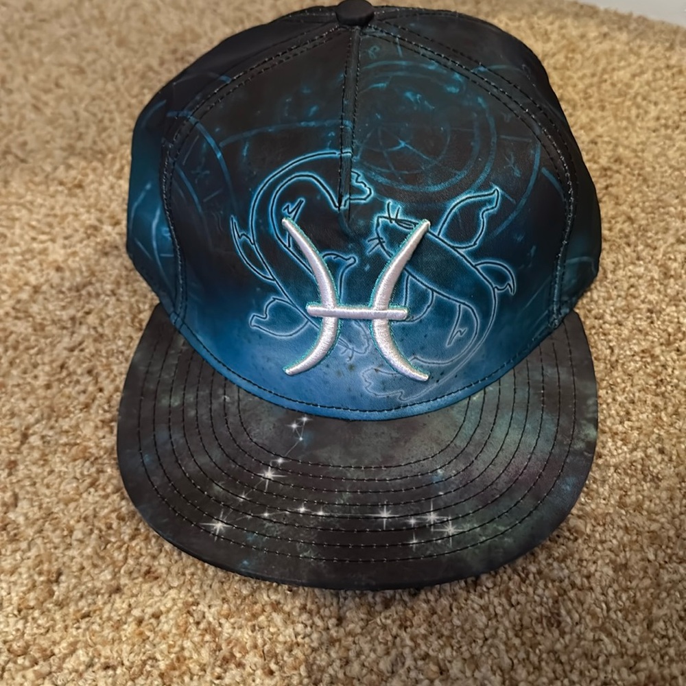 Headspace Blue Pisces Fitted Cap. Size 7 1/4
